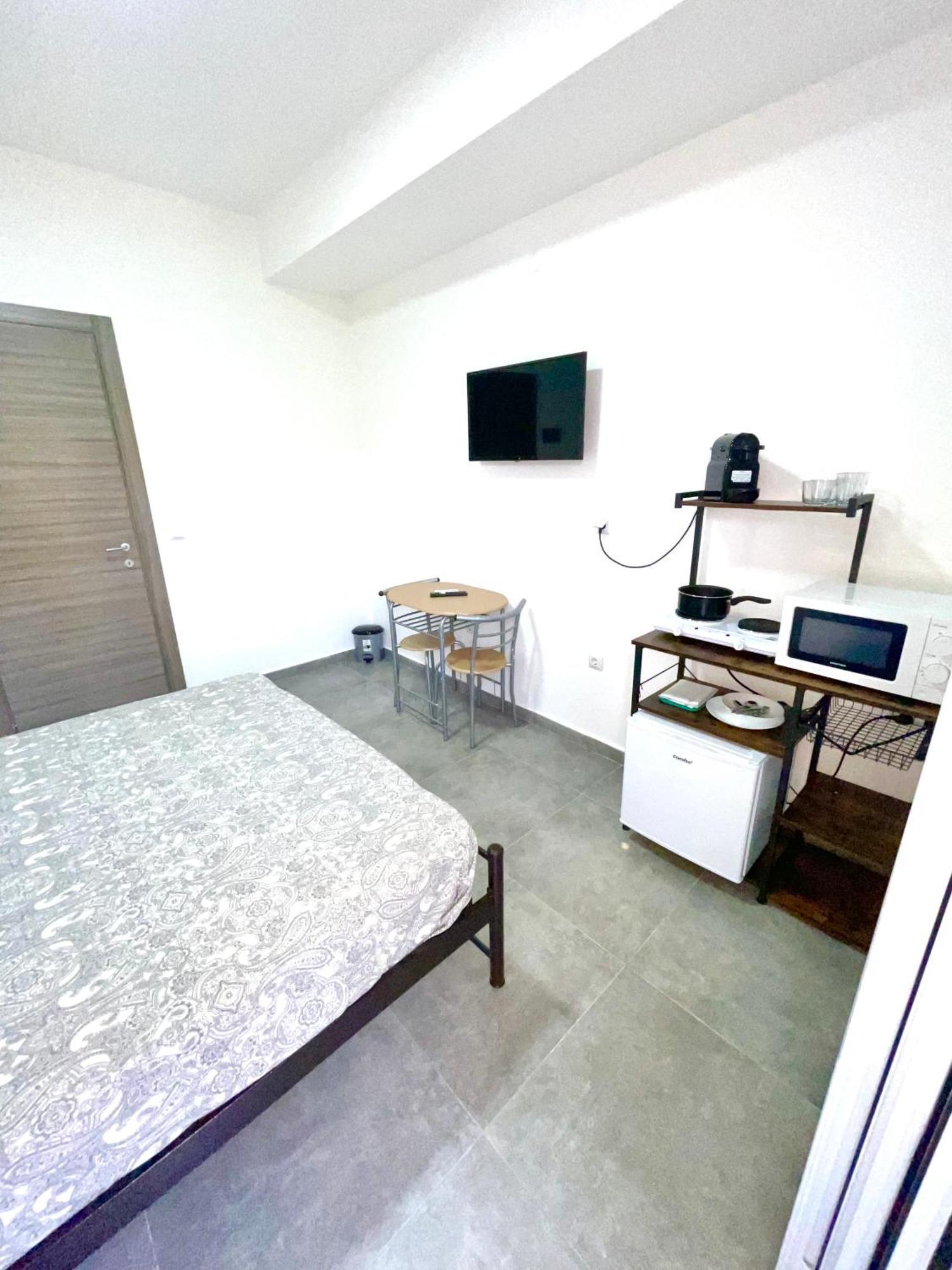 Bed And Beach Ипсос Екстериор снимка